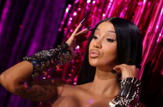 Cardi B Is Being Dramatic While Setting A Guiness World Record